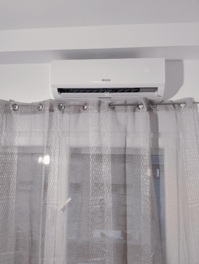 Romeo Isimeriahomz Apartment Thessaloníki Ngoại thất bức ảnh